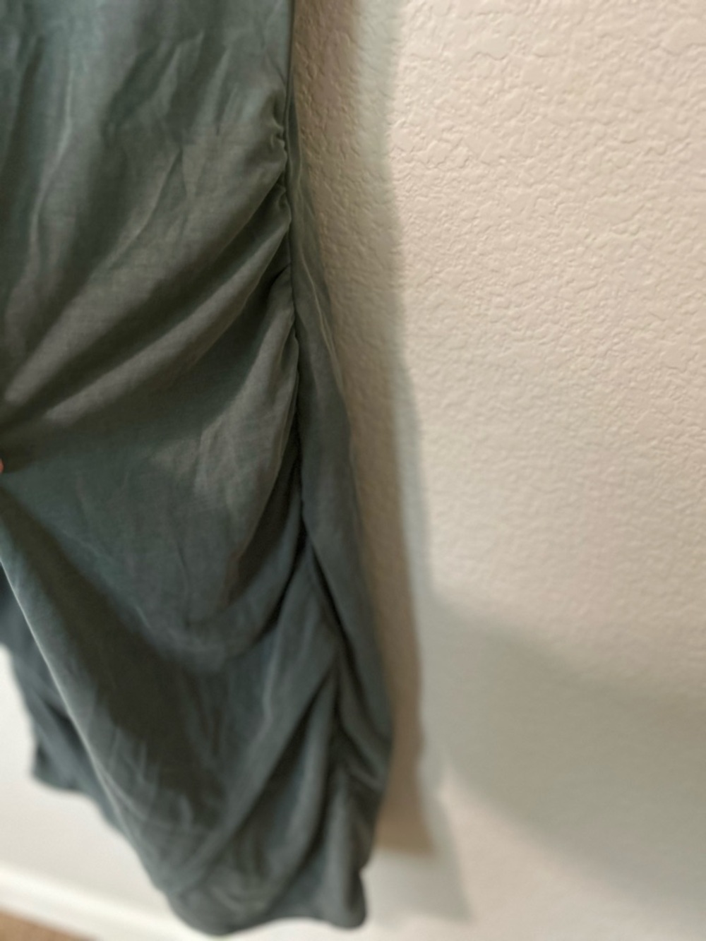 Express Silky Suede Modal T-Shirt Dress Olive Green Ruched Hem Size Large - Picture 4 of 6